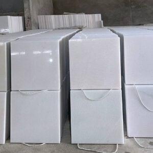 Bianco Cristallo Semi-Select