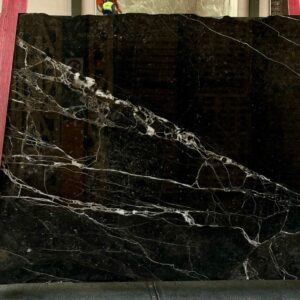 Pietra Black Marquina